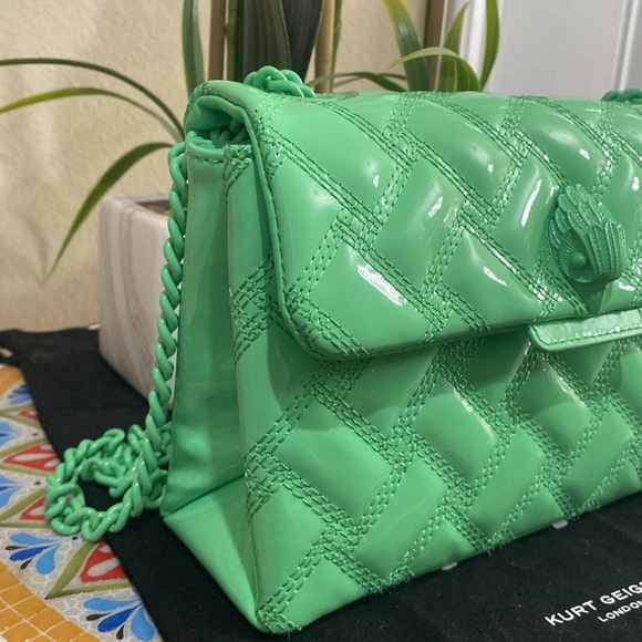 Kurt Geiger Medium Kensington Drench Leather Convertible Shoulder Bag - Picture 5 of 13